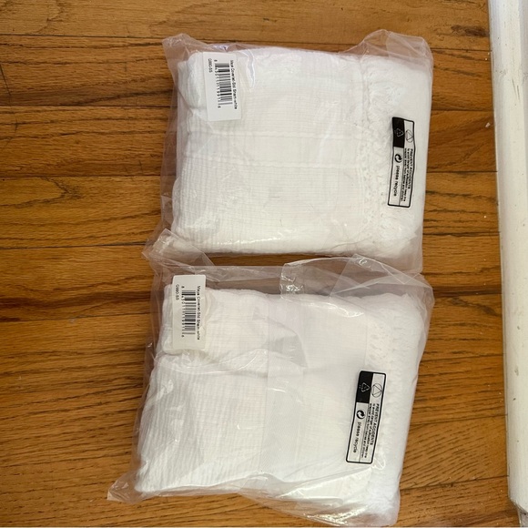 NWT Serena & Lily Maya Coverlet Standard Sham - Set of 2 - Picture 10 of 11